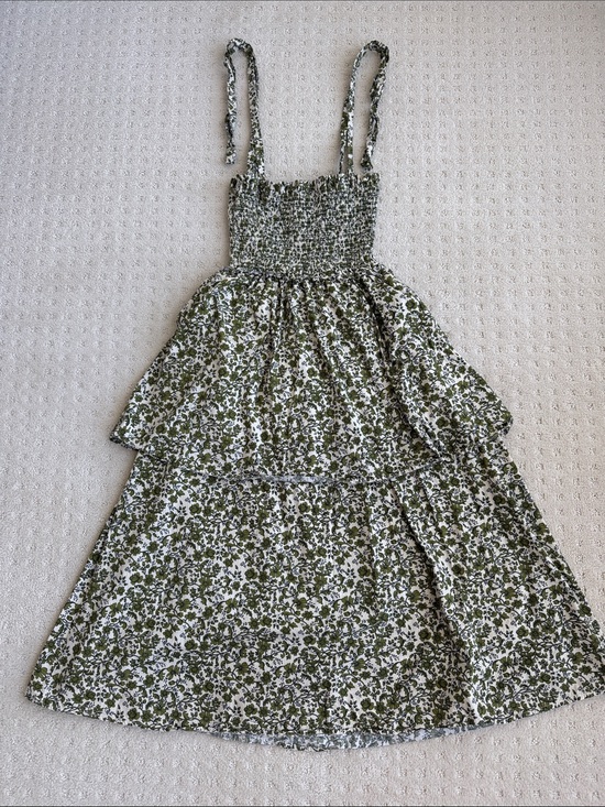 o.p.t Other - O.P.T. Olive Floral Smocked Sundress